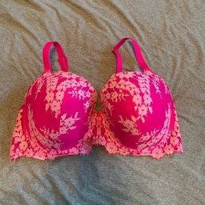 Victoria’s Secret bra